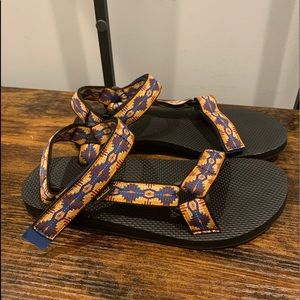 Teva universal 10